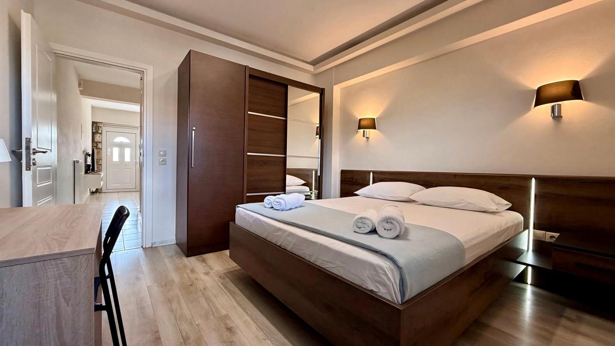 La Perla Apartment 2 Kalamáta Kültér fotó